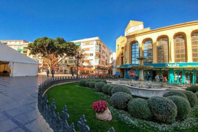 Апартаменти La Nogalera Square Торремолінос Екстер'єр фото